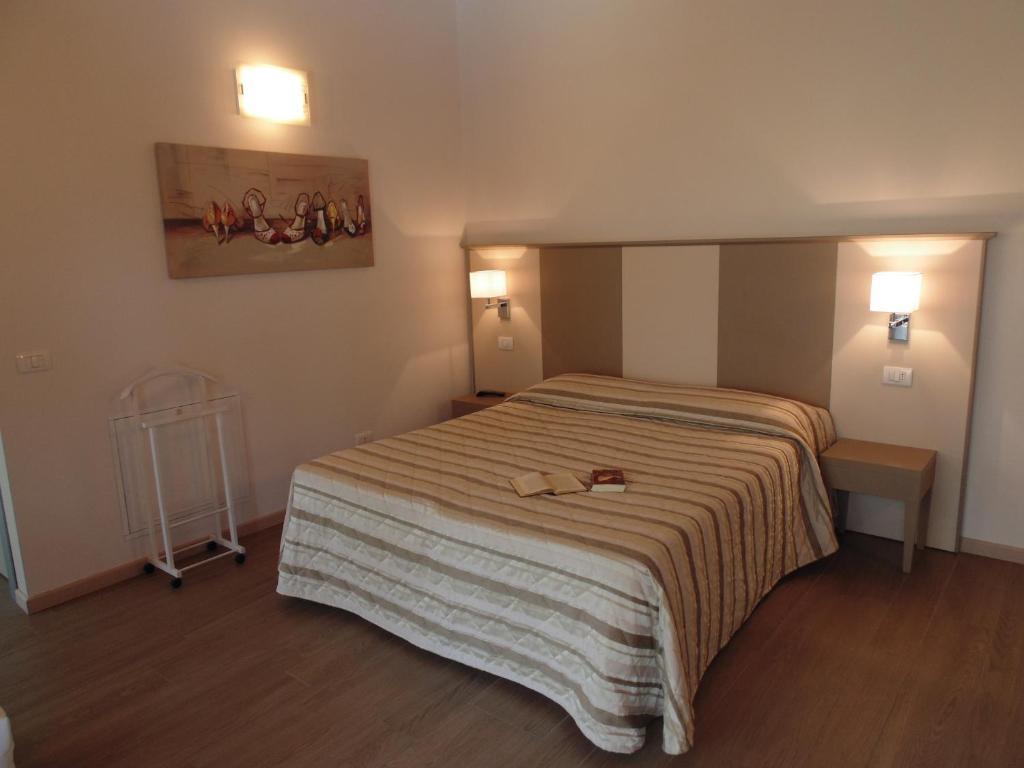 Ca Dell'Orto Rooms & Apartments Верона Екстериор снимка